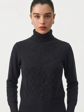 OSCAR DE LA RENTA | Black Beaded High Neck Sweater L